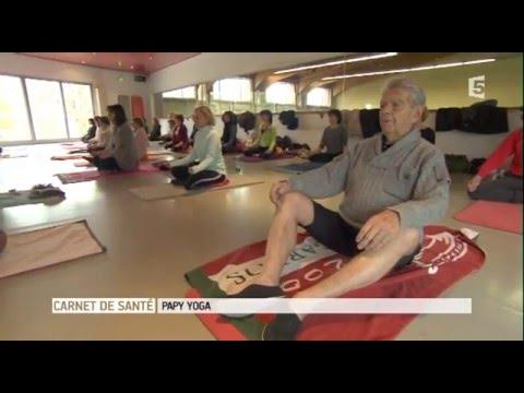 Cours De Yoga Sénior Et Bénéfices Santé